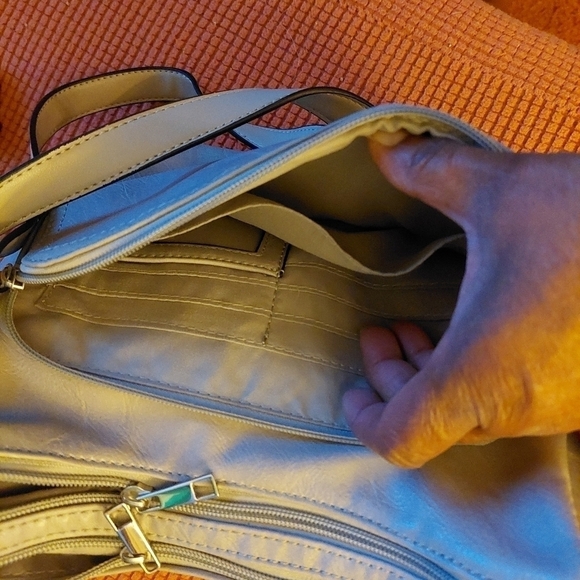 Vintage* Mia & Luca Small Cross-body Handbag/Purse - Picture 5 of 11